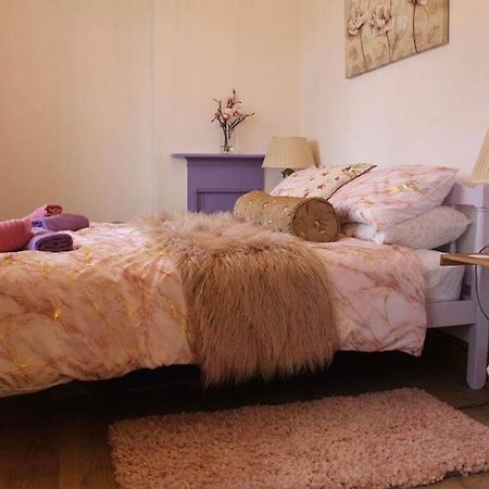 3 Bedroom Terrace Holiday Home 大托灵顿 外观 照片