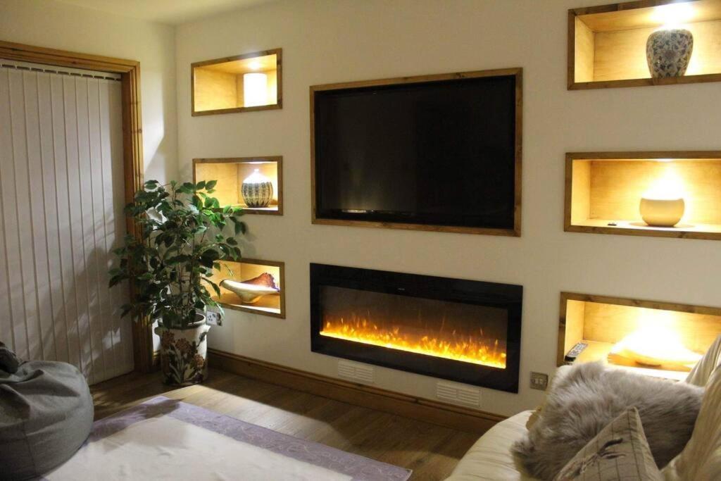 3 Bedroom Terrace Holiday Home 大托灵顿 外观 照片